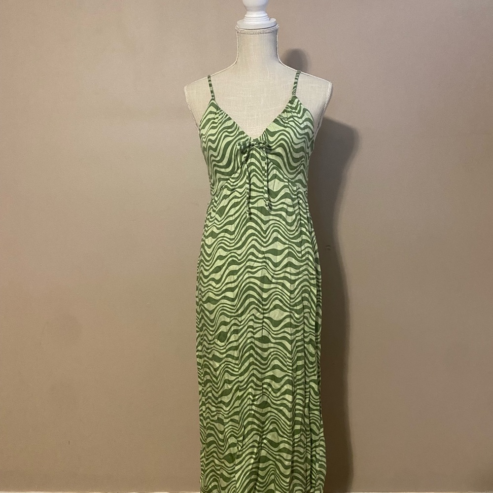 Wild Fable Green Wave Pattern Dress